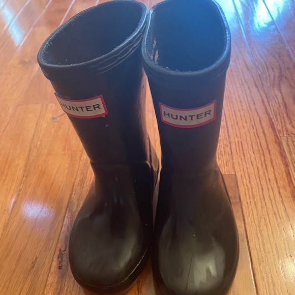Hunter black rain boots! Size 6 - Picture 5 of 9